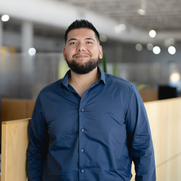 Carlos Hernandez III